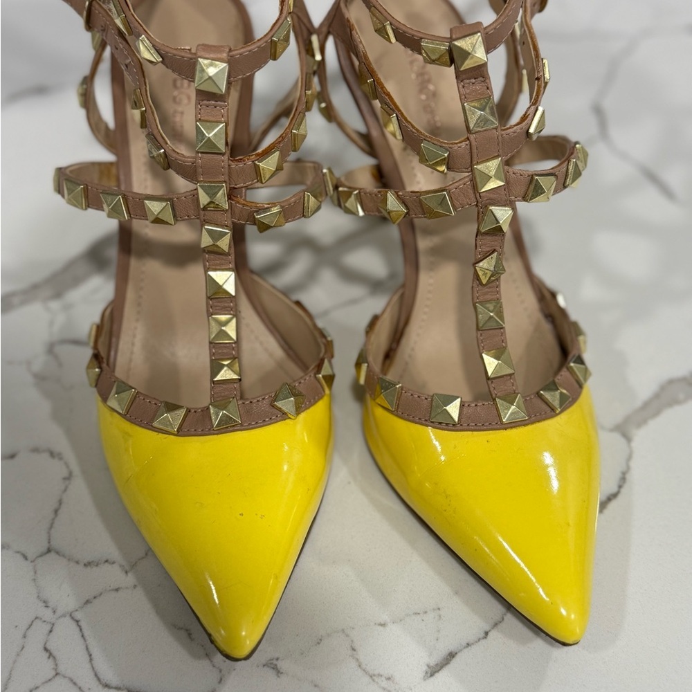 BCBGeneration Yellow and Tan Studded Heels